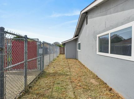 7759 Detroit Blvd, Sacramento, CA 95832 Photo