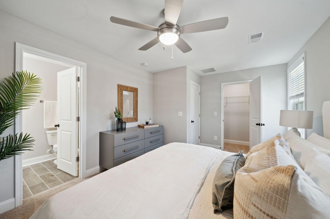 826 Alma Square Drive Photo 24