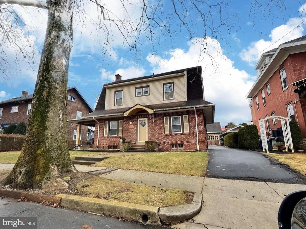 312 READING AVENUE, READING, PA 19611