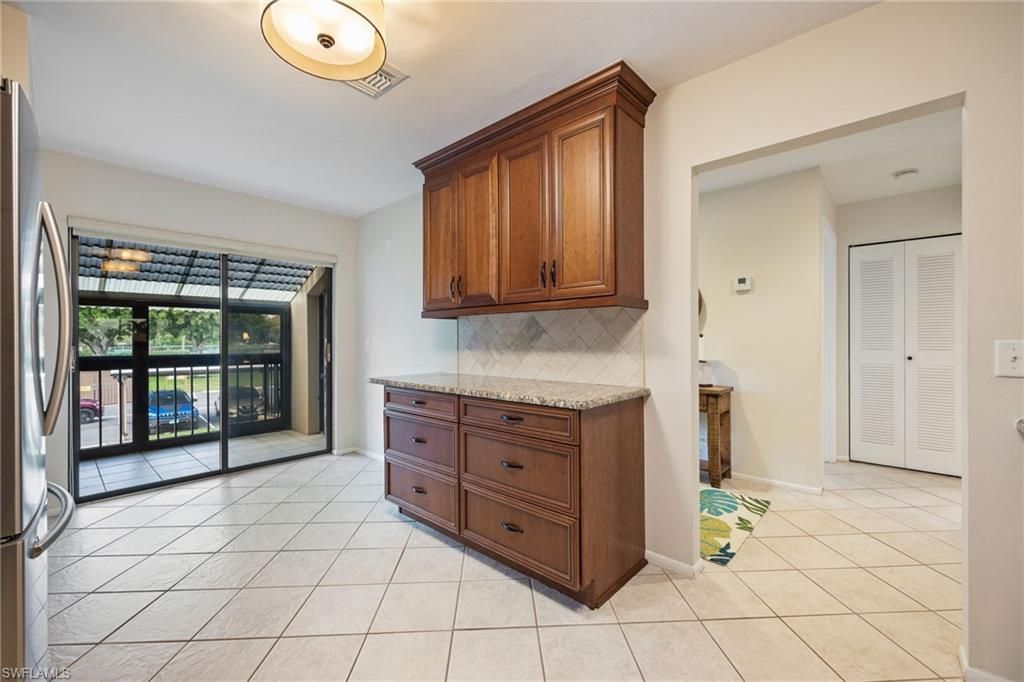 15448 Admiralty Cir, Unit 9, North Fort Myers, FL 33917 Photo