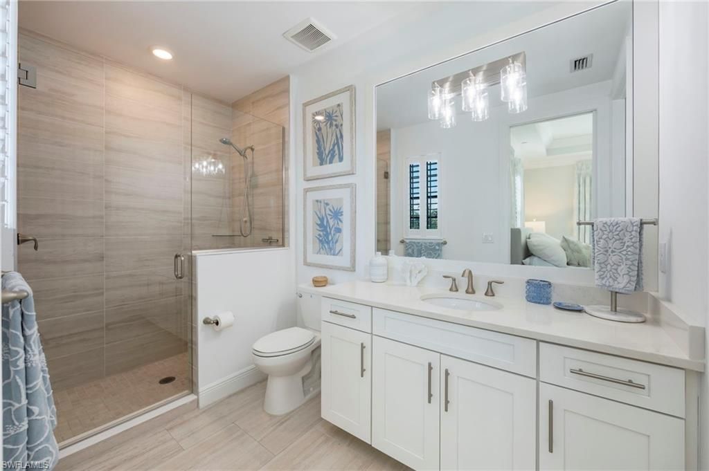 16351 Viansa Way, Unit 202, Naples, FL 34110 Photo