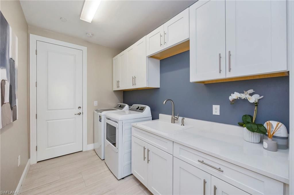 16351 Viansa Way, Unit 202, Naples, FL 34110 Photo