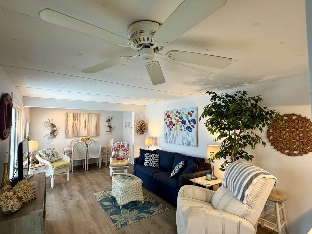 1991 Finch Dr. Photo 16