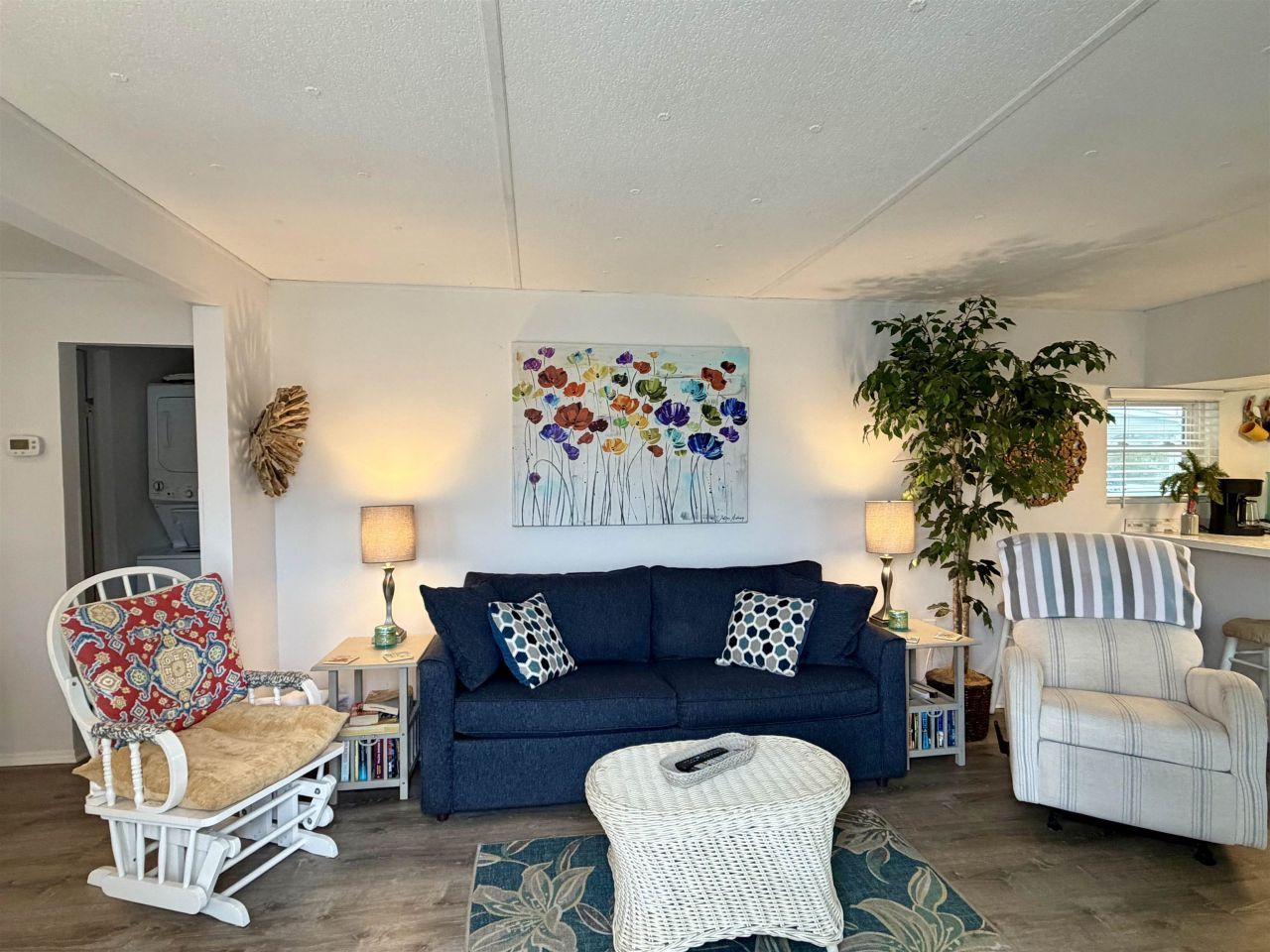 1991 Finch Dr. Photo 17