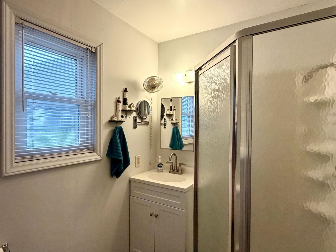 1991 Finch Dr. Photo 24