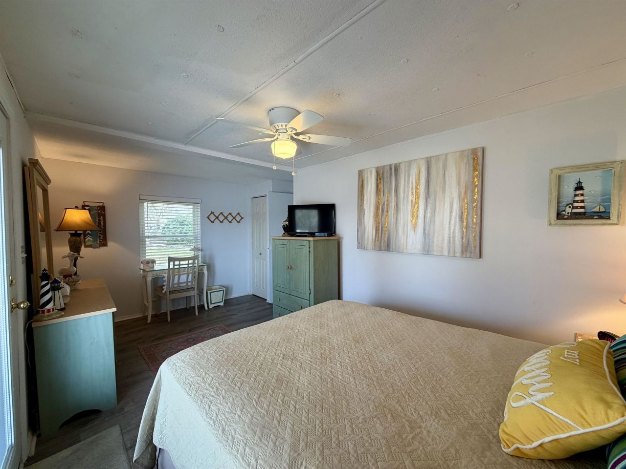 1991 Finch Dr. Photo 28