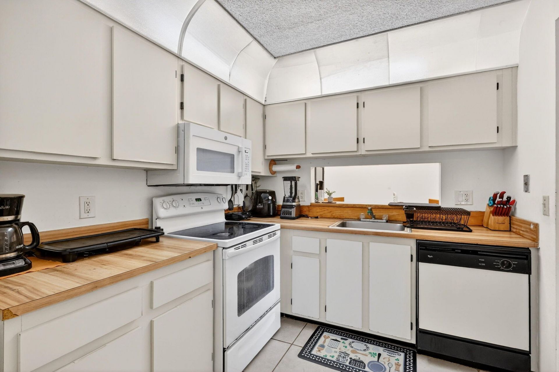 6536 Chasewood Drive, Unit A, Jupiter, FL 33458 Photo