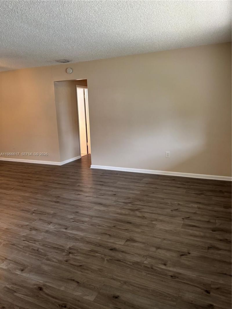 8371 NW 15th Ct , Pembroke Pines, FL 33024 Photo