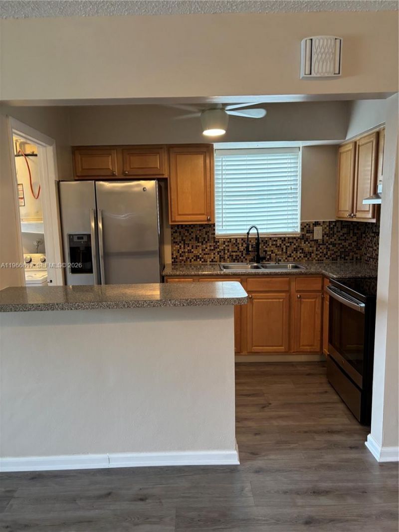 8371 NW 15th Ct , Pembroke Pines, FL 33024 Photo