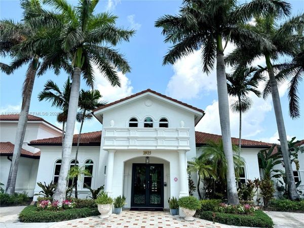 1020 Villa Ln , Unit 1020, Boynton Beach, FL 33435