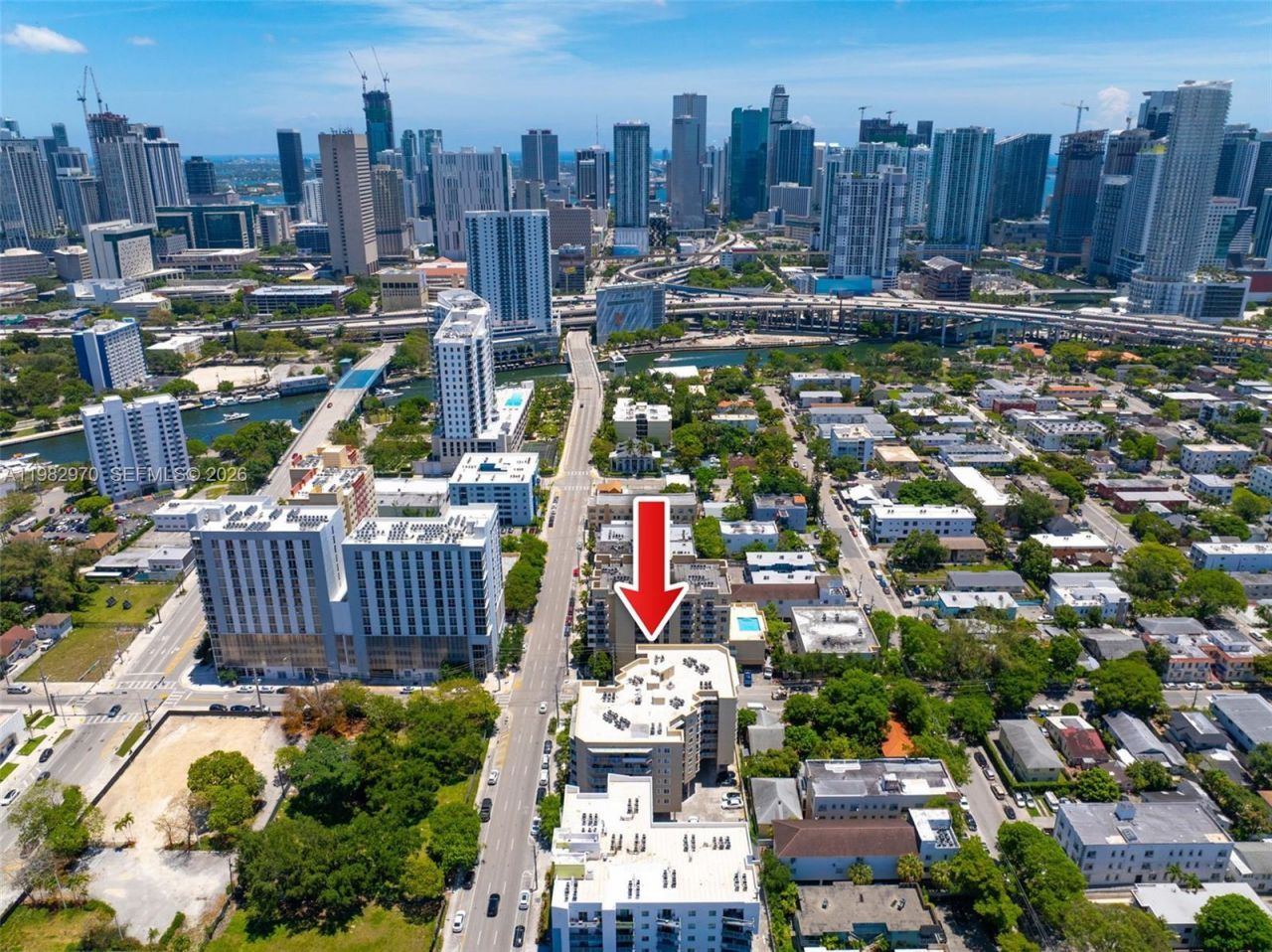102 SW 6th Ave, Unit 605, Miami, FL 33130 Photo