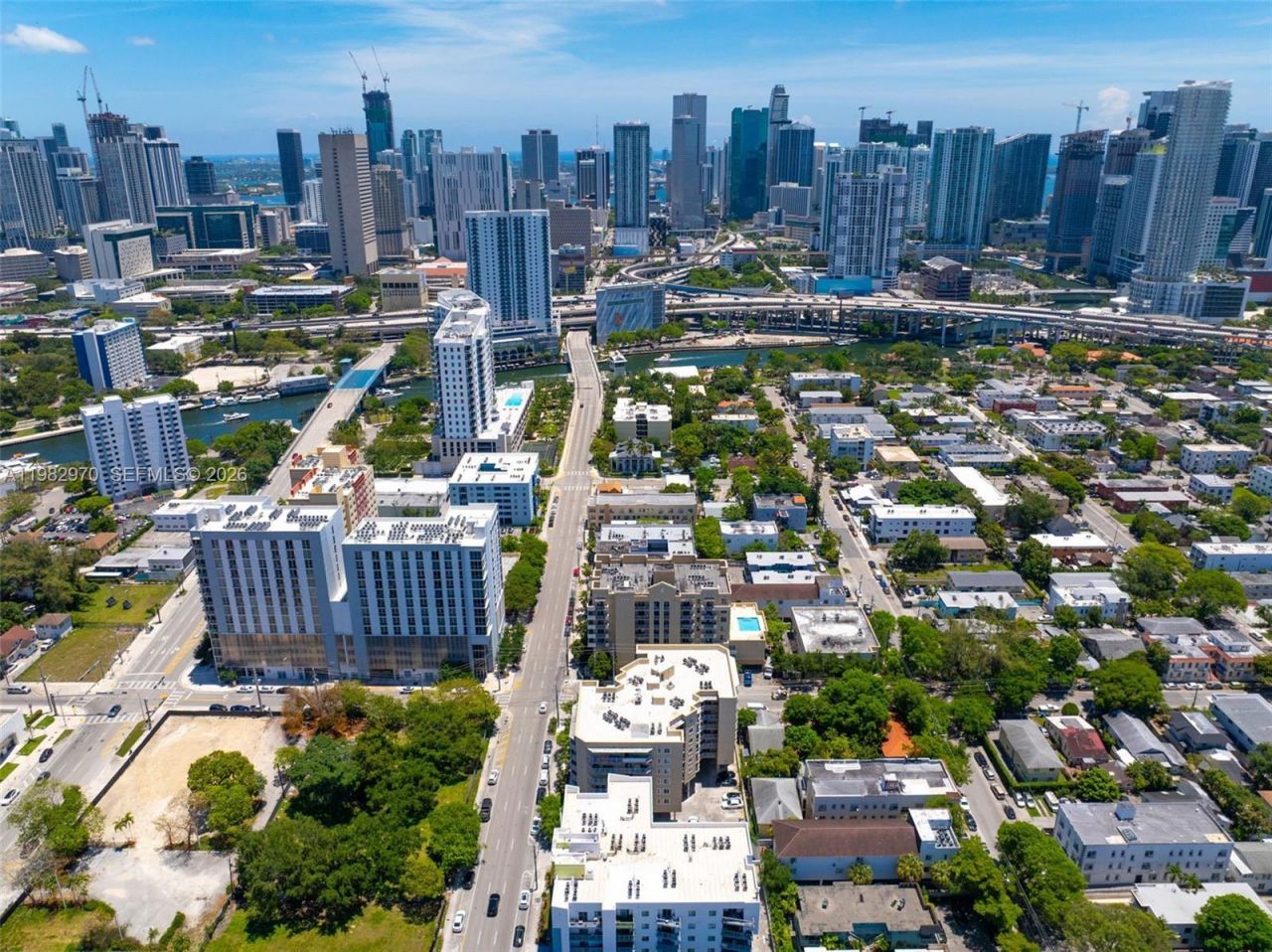 102 SW 6th Ave, Unit 605, Miami, FL 33130 Photo