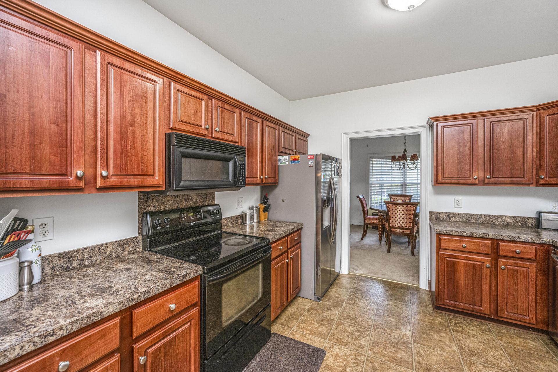 1409 Bloomingdale Lane Photo 10
