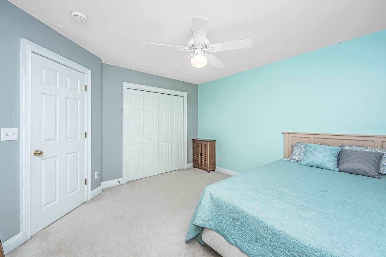 1409 Bloomingdale Lane Photo 28