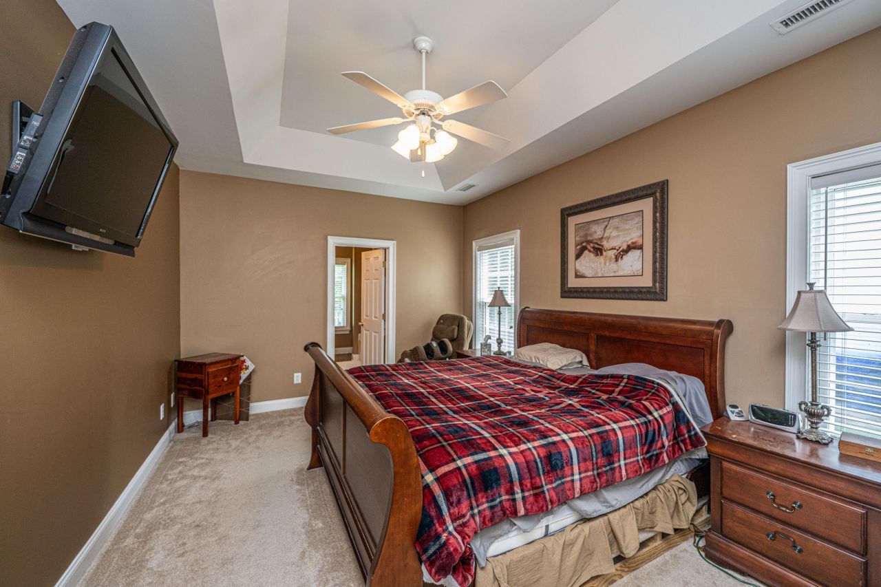 1409 Bloomingdale Lane Photo 31