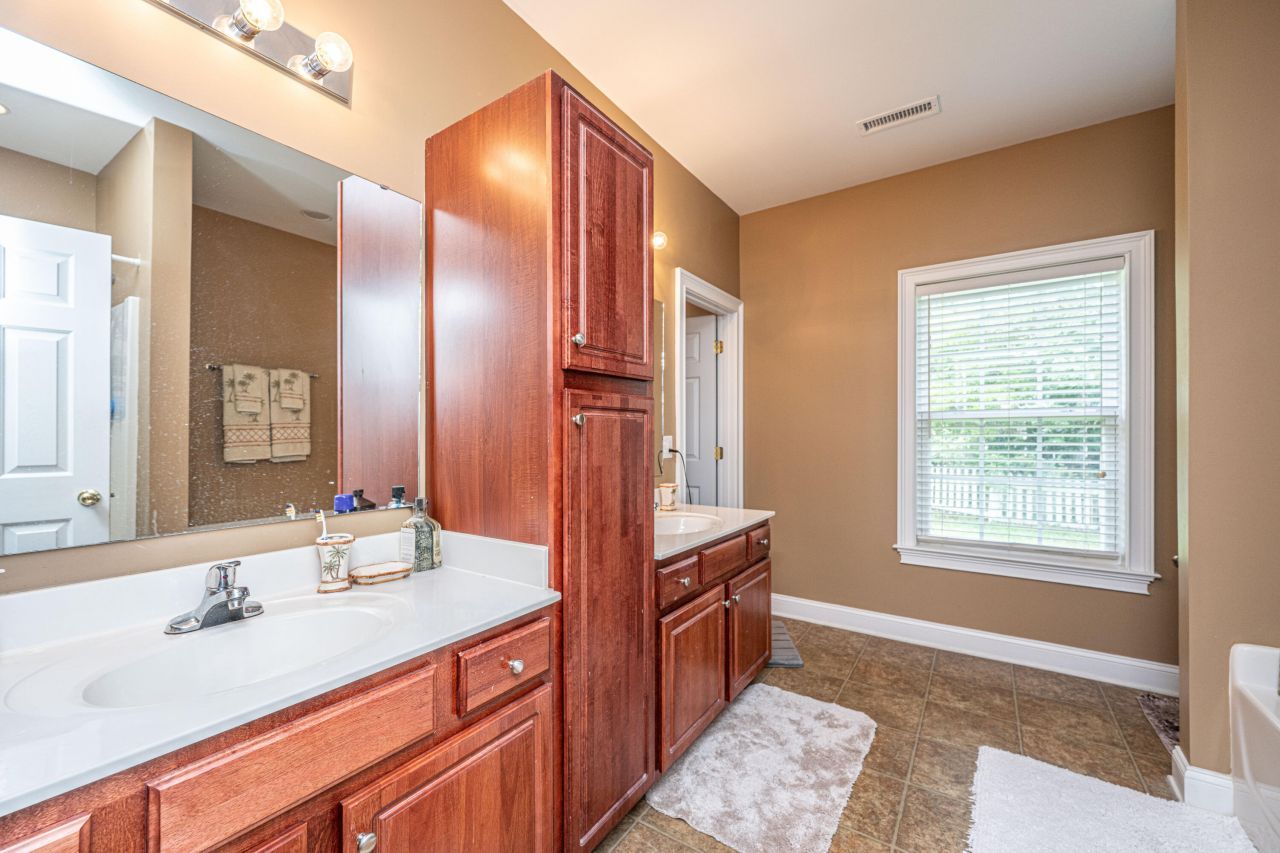 1409 Bloomingdale Lane Photo 33
