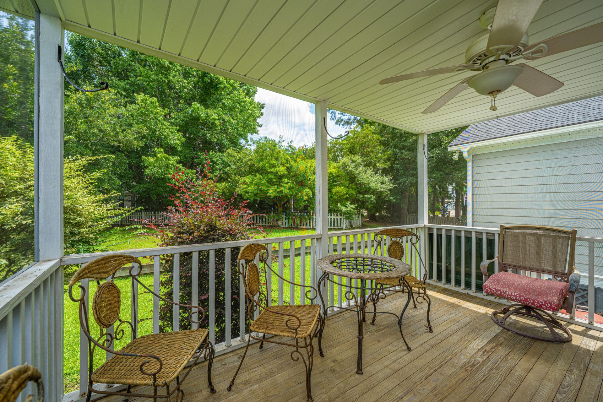 1409 Bloomingdale Lane Photo 43