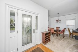 1409 Bloomingdale Lane photo 4
