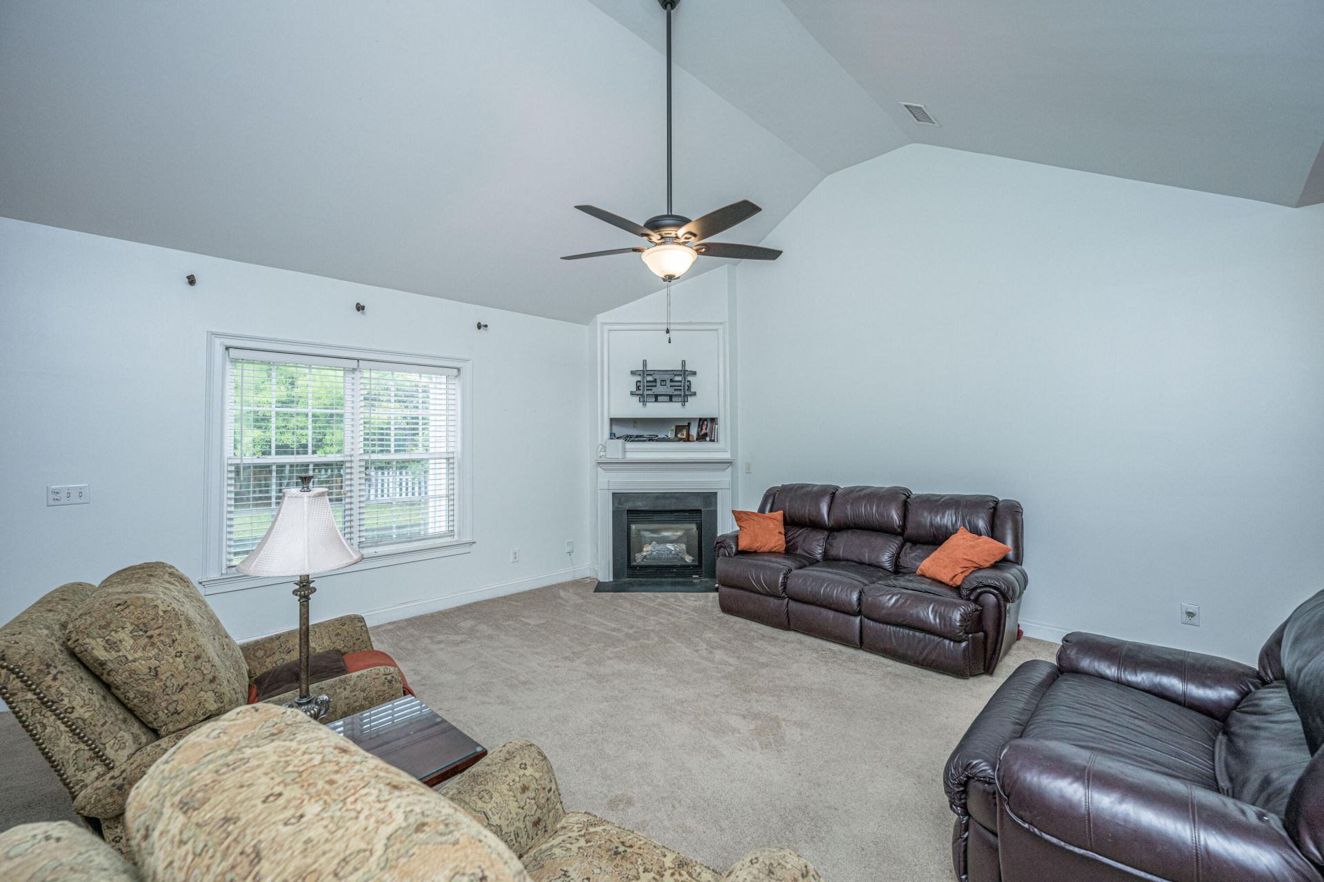 1409 Bloomingdale Lane Photo 65