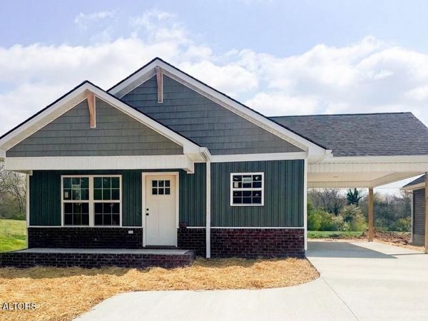 360 N Wright Rd, Alcoa, TN 37701