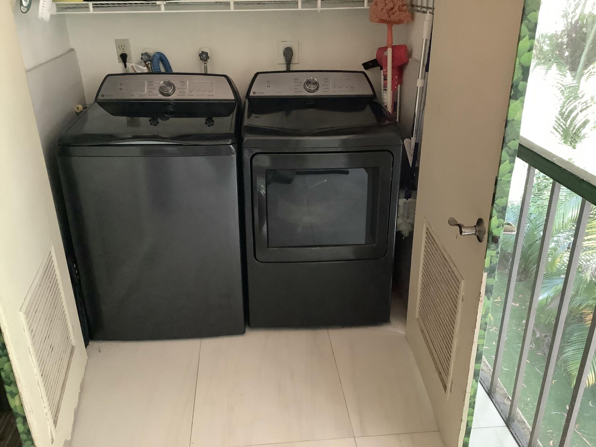 22040 Palms Way, Unit 204, Boca Raton, FL 33433 Photo