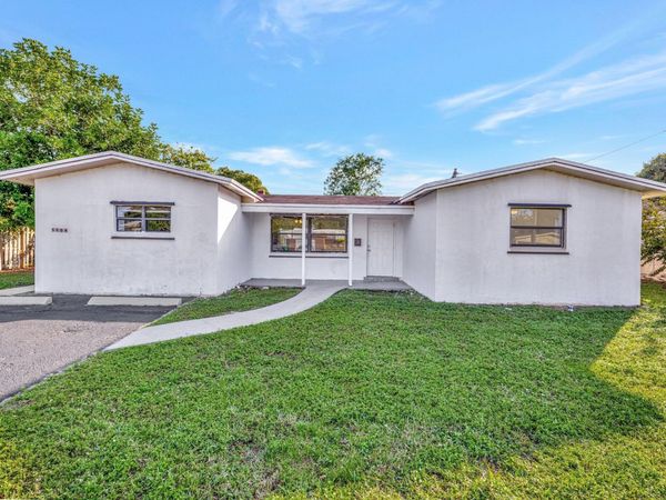 5804 NW 14th Street, Sunrise, FL 33313
