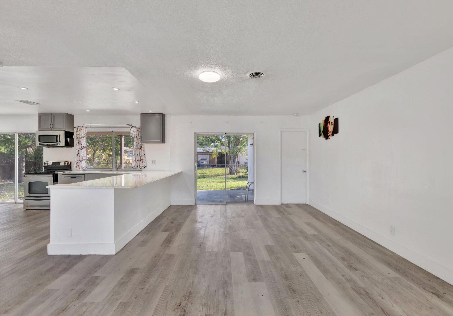 5804 NW 14th Street, Sunrise, FL 33313 Photo