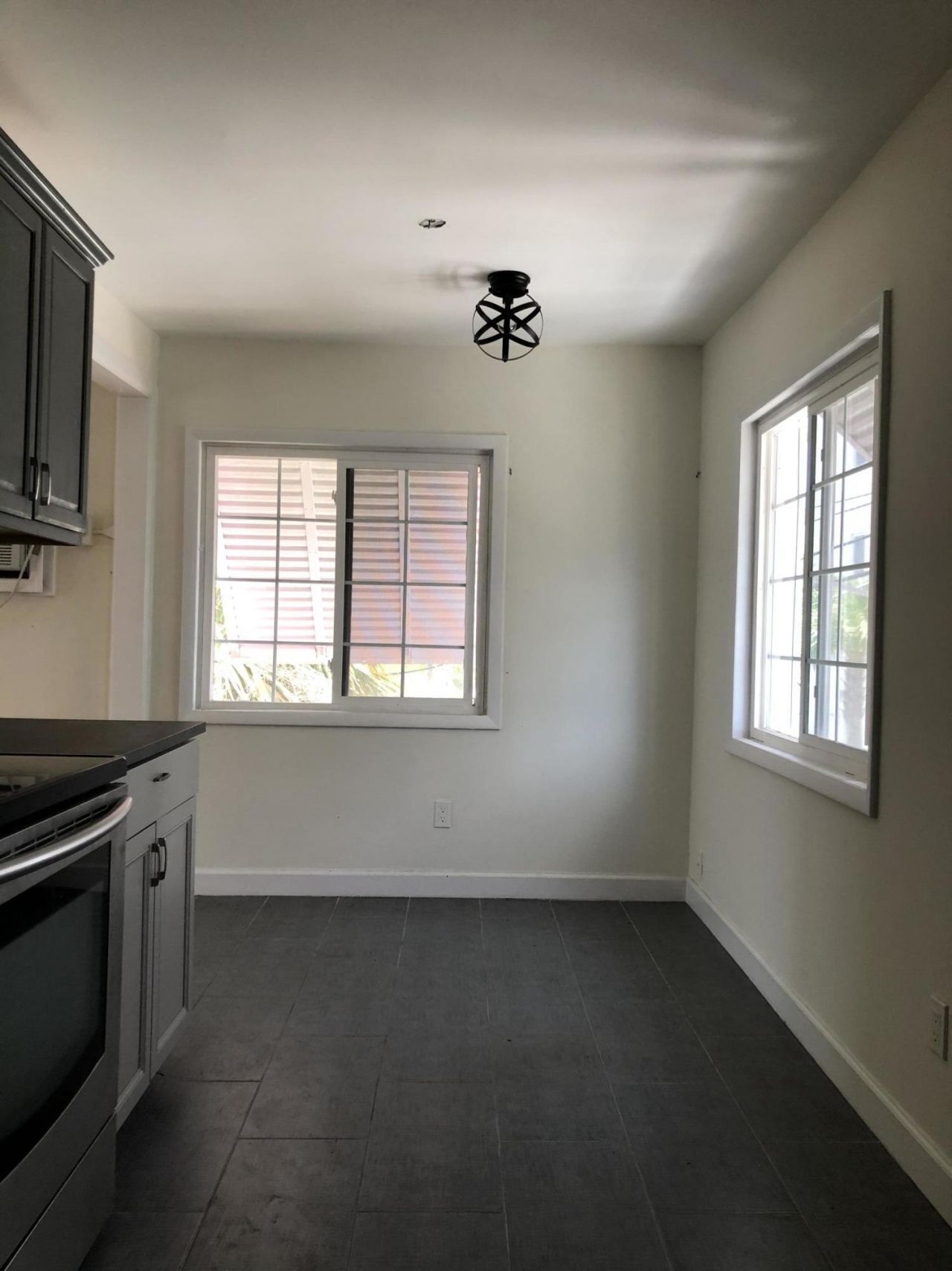 12 S Ocean Breeze Boulevard, Lake Worth Beach, FL 33460 Photo