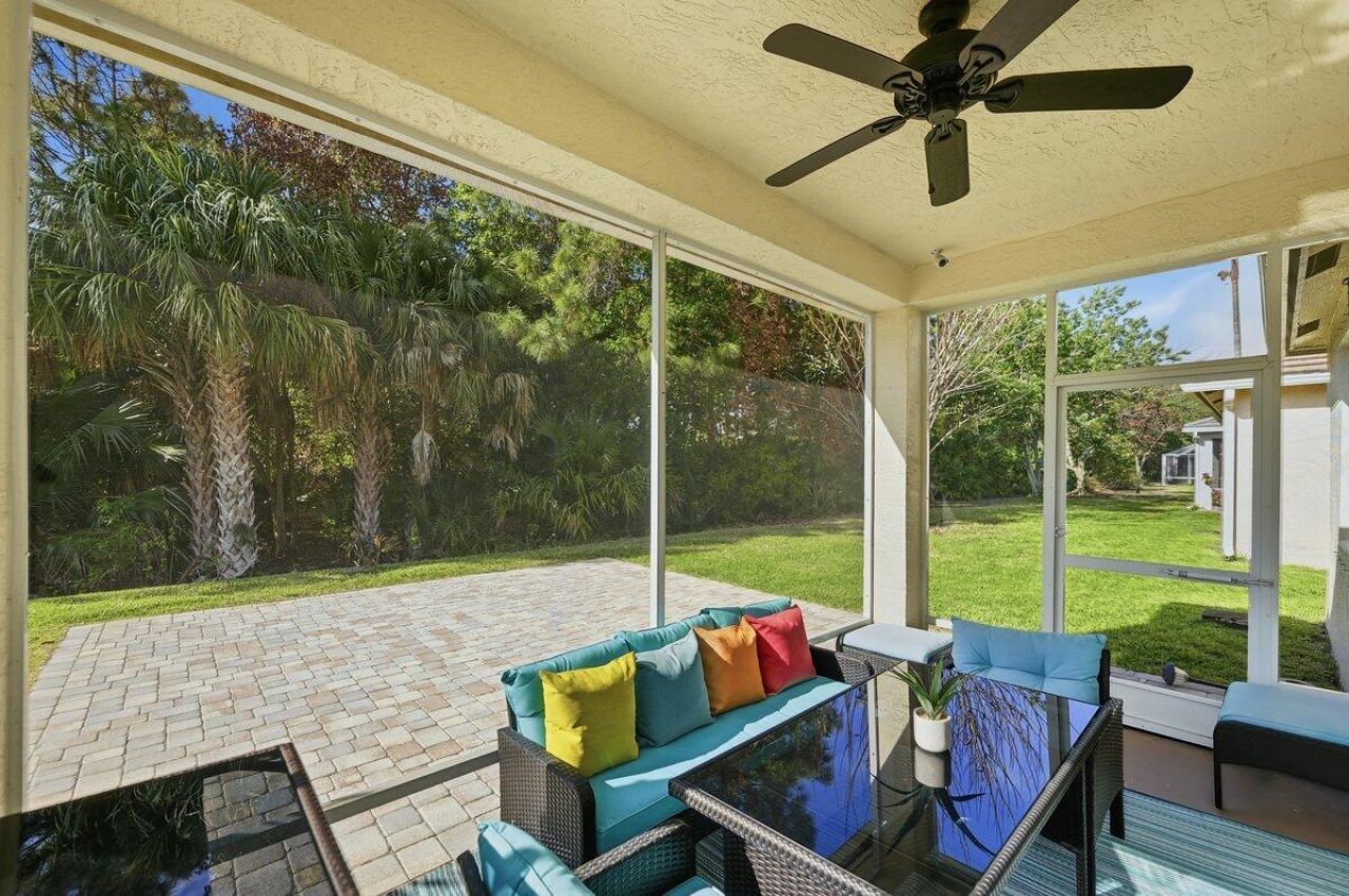 572 SW Indian Key Drive, Port Saint Lucie, FL 34986 Photo