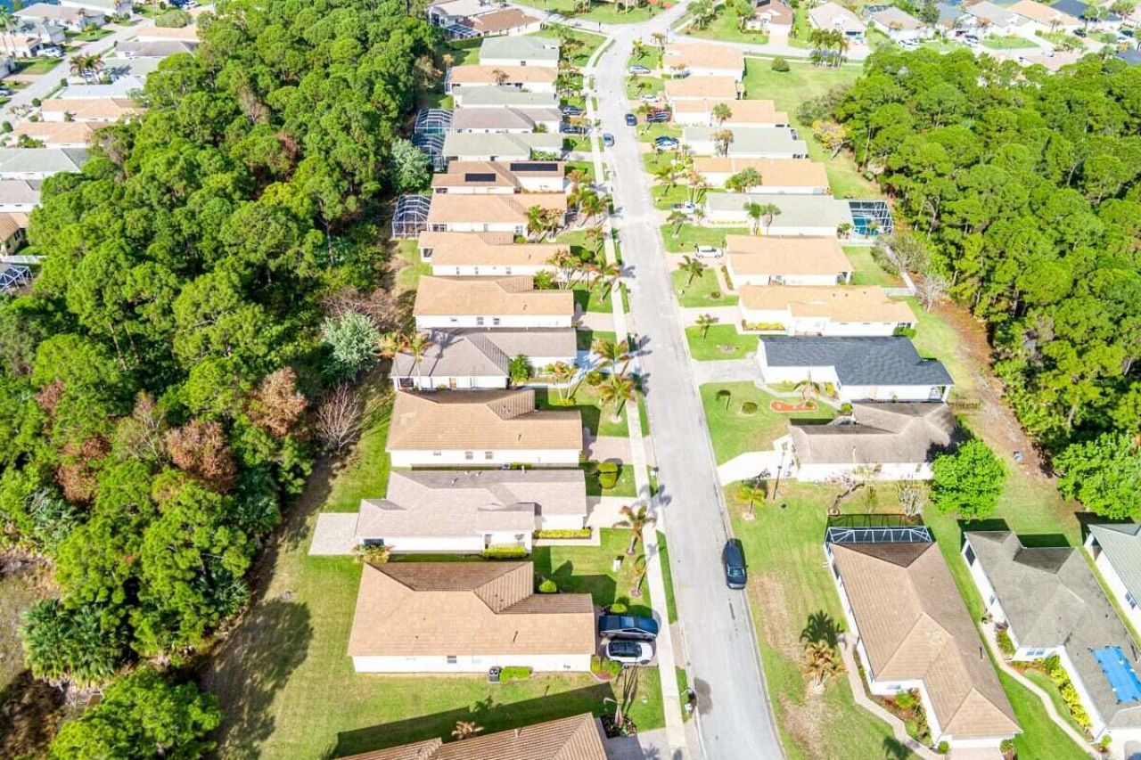 572 SW Indian Key Drive, Port Saint Lucie, FL 34986 Photo