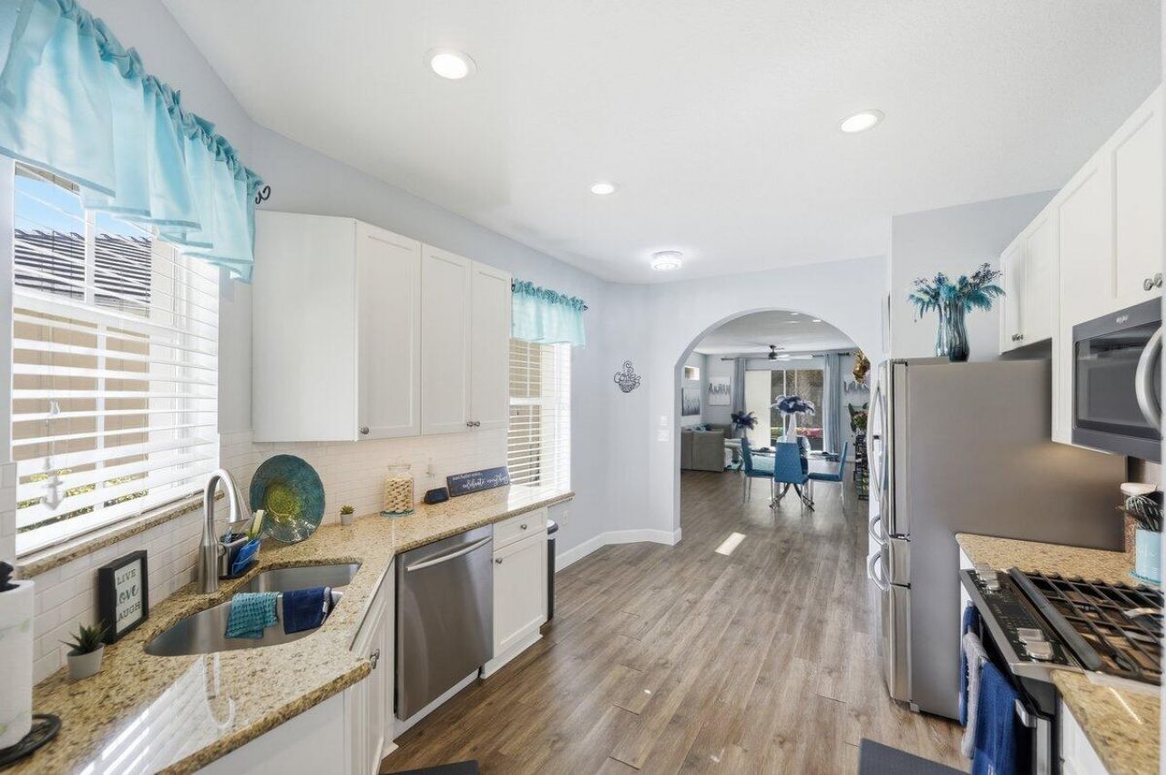 572 SW Indian Key Drive, Port Saint Lucie, FL 34986 Photo