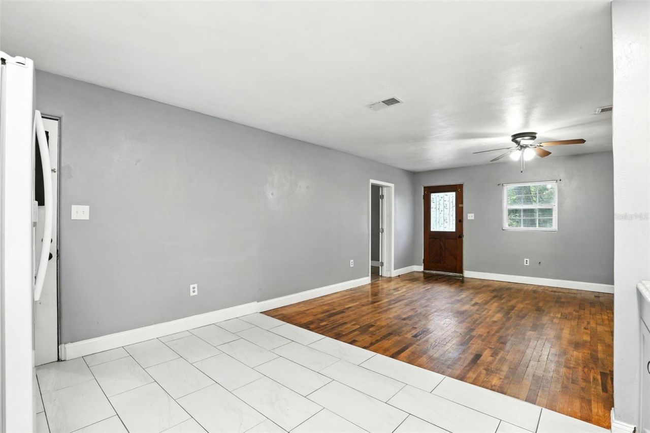 1412 E Voorhis Avenue, Deland, FL 32724 Photo