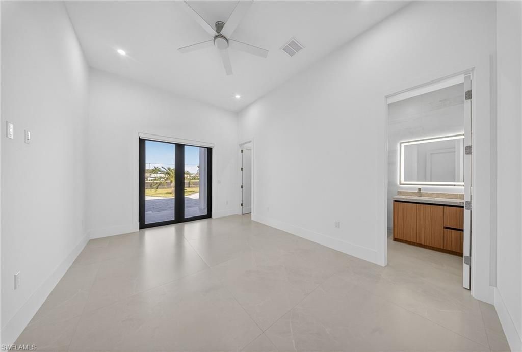 1874 39th St Sw, Naples, FL 34117 Photo