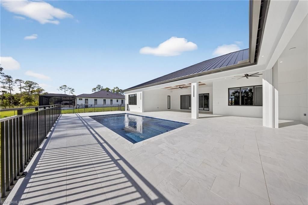 1874 39th St Sw, Naples, FL 34117 Photo