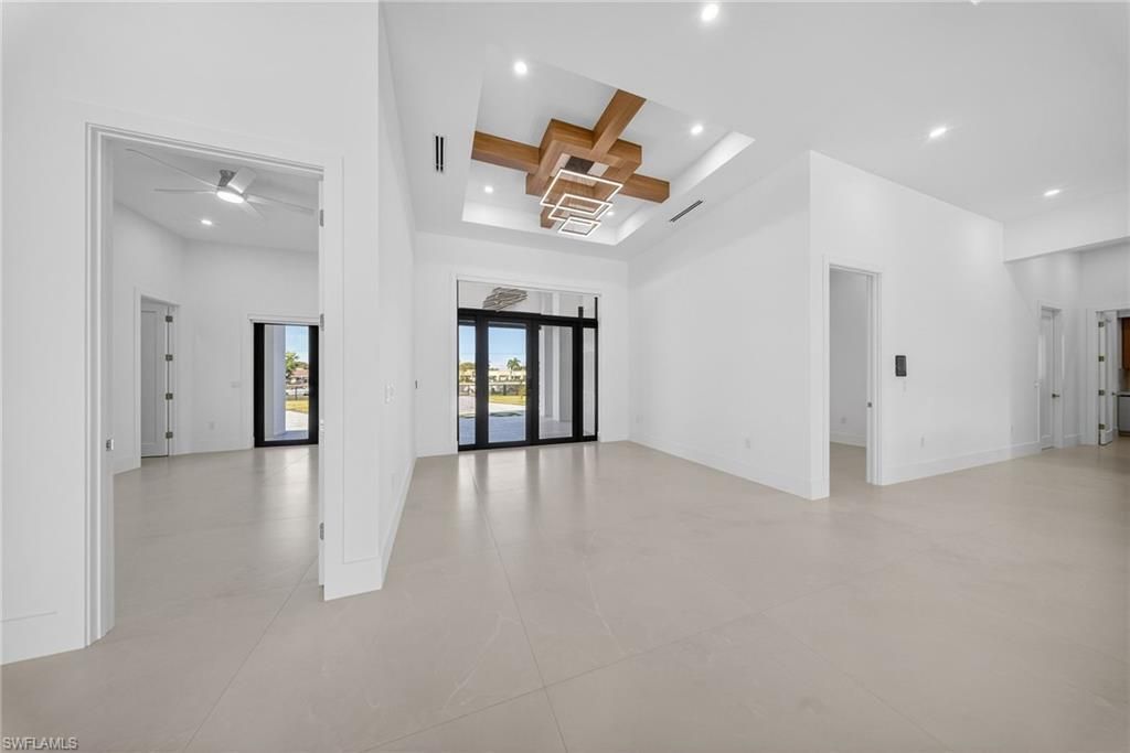 1874 39th St Sw, Naples, FL 34117 Photo