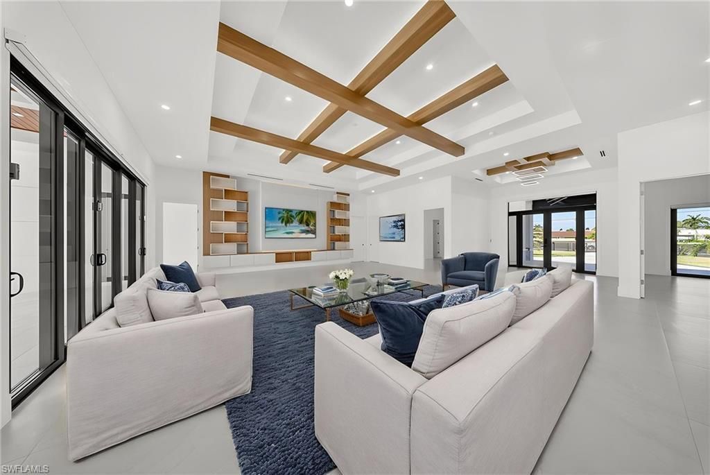 1874 39th St Sw, Naples, FL 34117 Photo