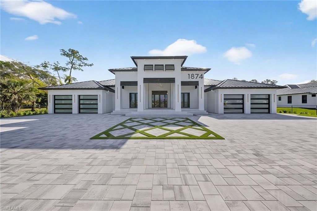 1874 39th St Sw, Naples, FL 34117 Photo