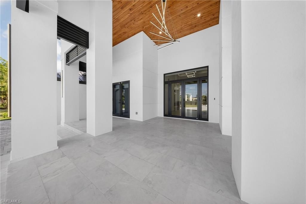 1874 39th St Sw, Naples, FL 34117 Photo