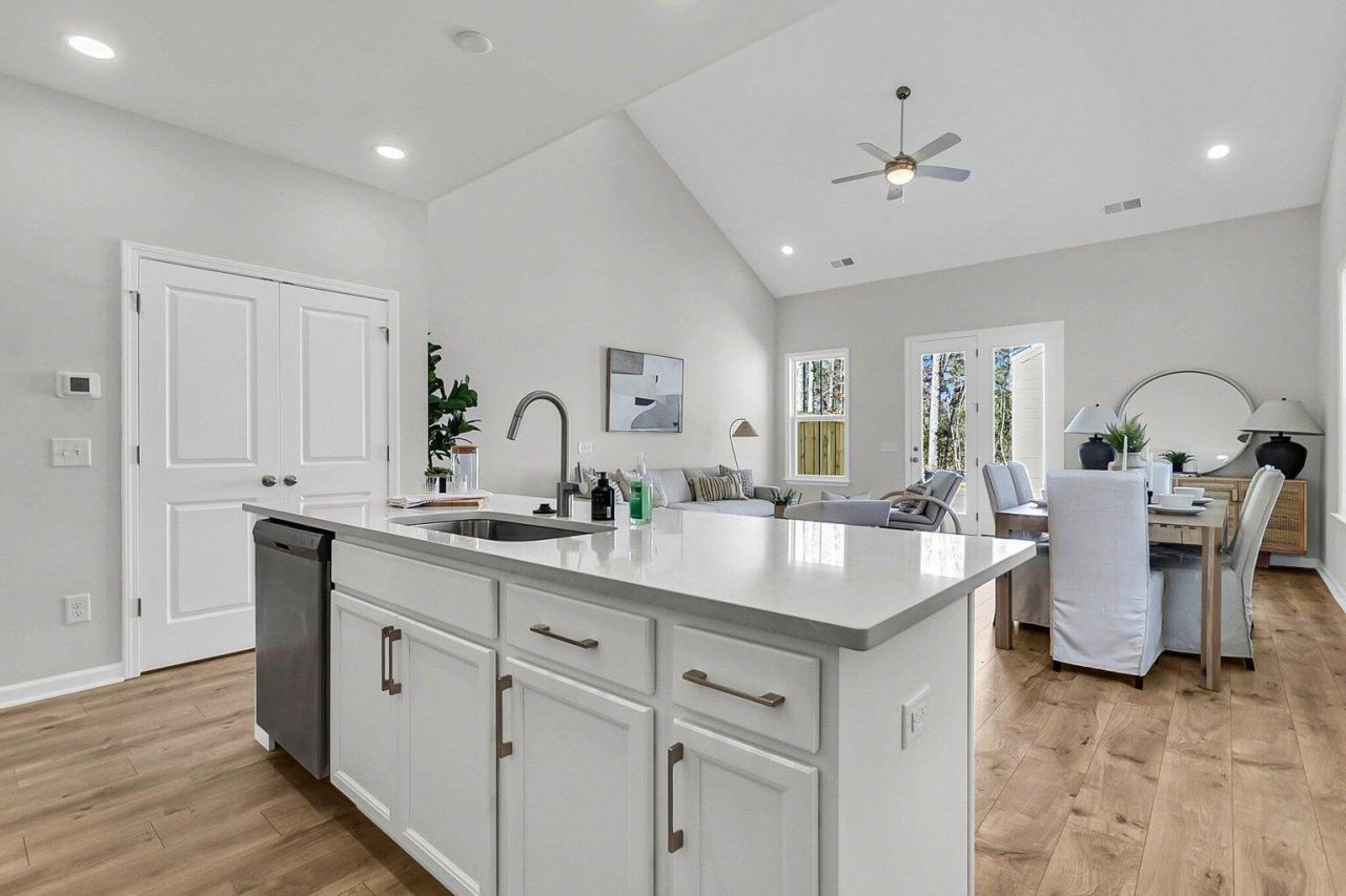 745 Alma Square Drive Photo 11