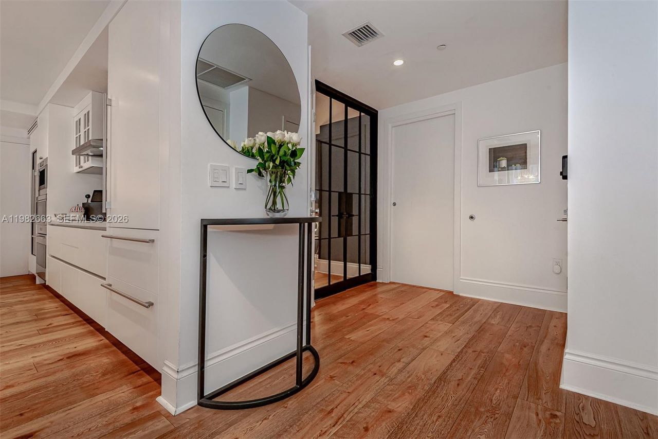 801 S Miami Ave , Unit 4508, Miami, FL 33130 Photo