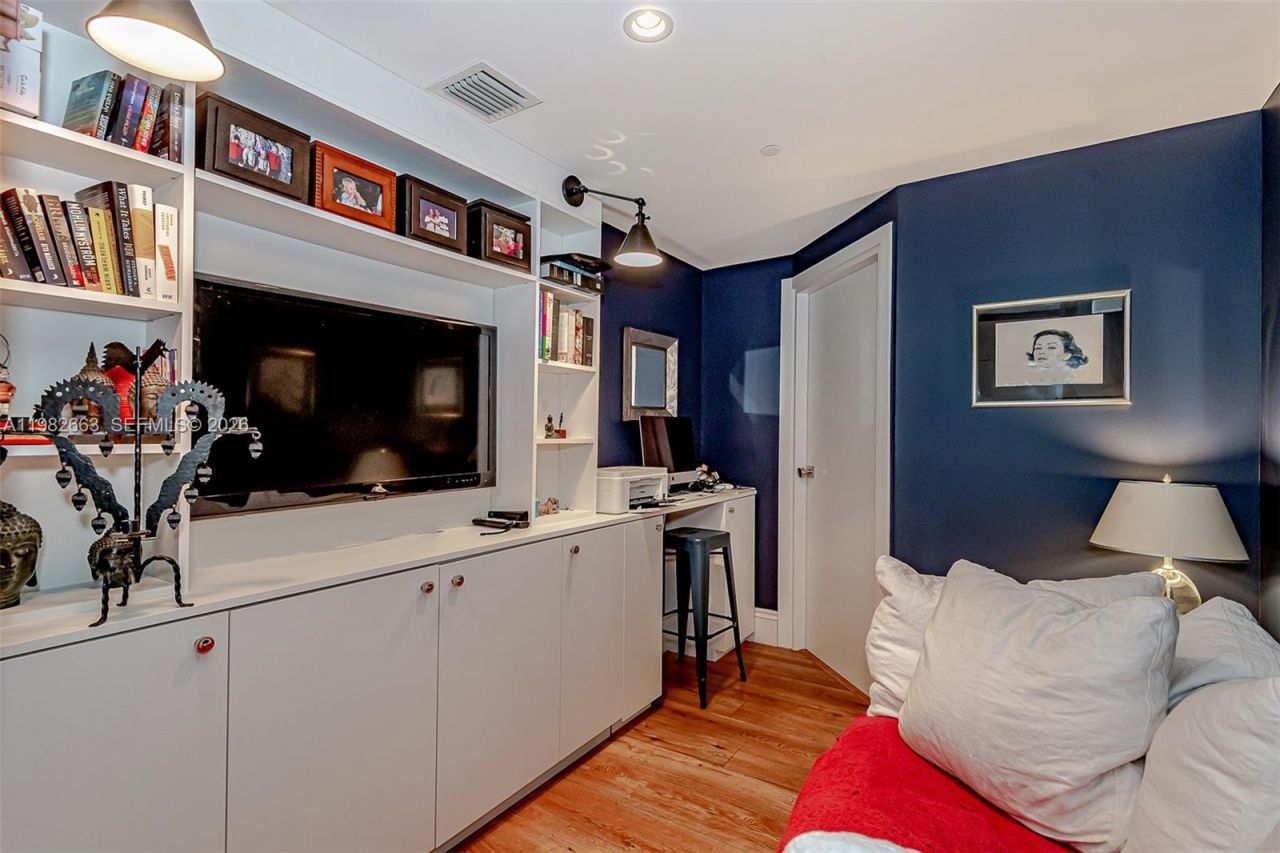 801 S Miami Ave , Unit 4508, Miami, FL 33130 Photo