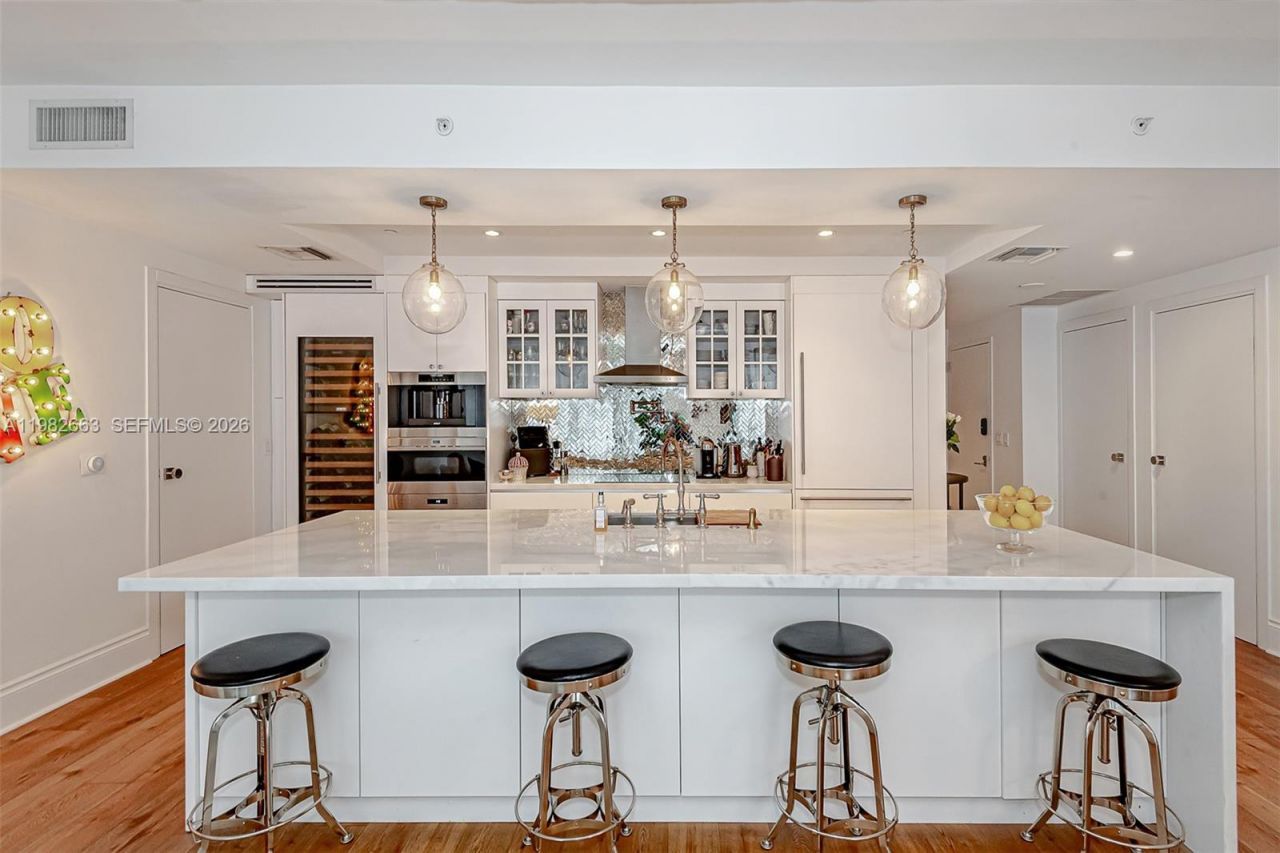 801 S Miami Ave , Unit 4508, Miami, FL 33130 Photo