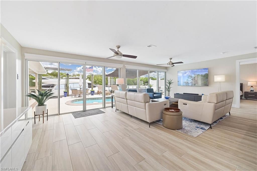 4322 Harbour Ln, North Fort Myers, FL 33903 Photo