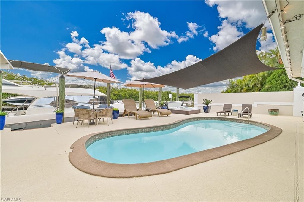 4322 Harbour Ln, North Fort Myers, FL 33903 Photo