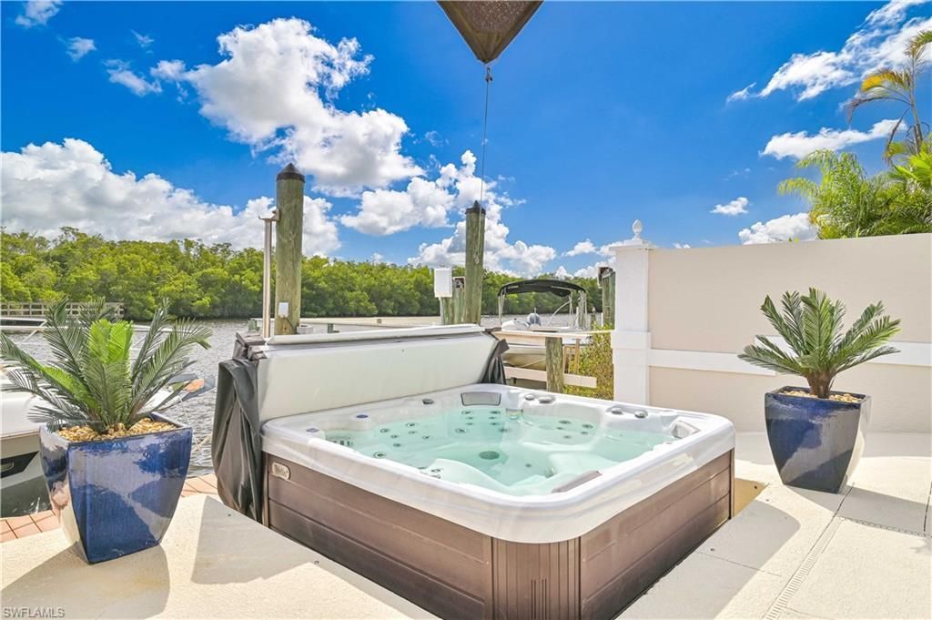 4322 Harbour Ln , North Fort Myers, FL 33903 Photo