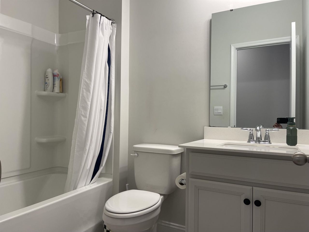 4064 Dewberry Ln. Photo 9