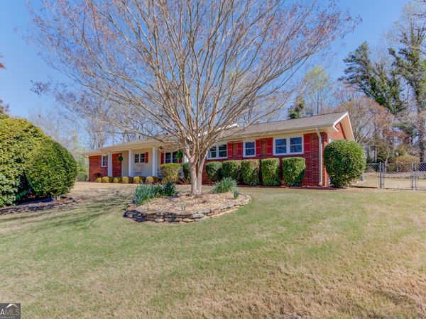 3410 Maynard Circle, Gainesville, GA 30506