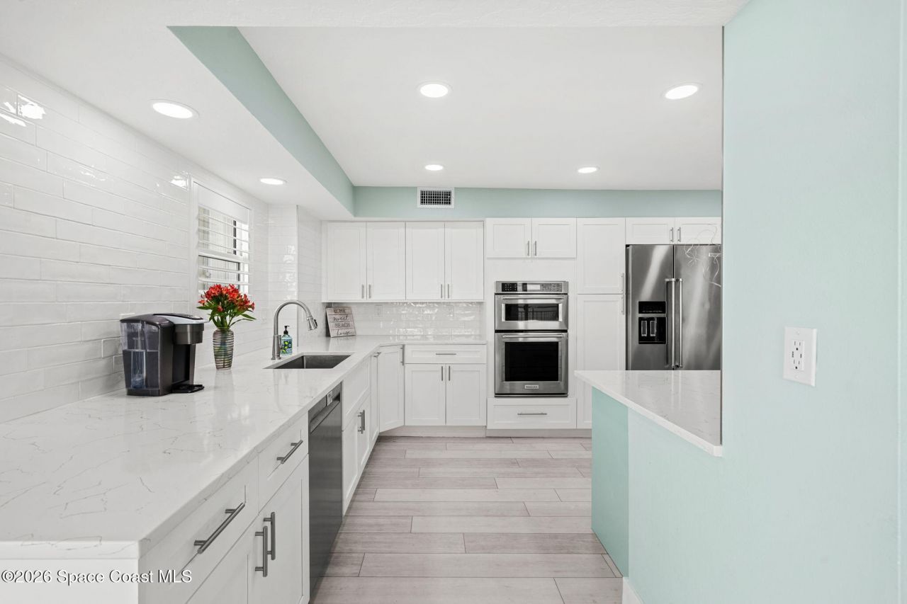 877 N Highway A1a, Unit 705, Indialantic, FL 32903 Photo