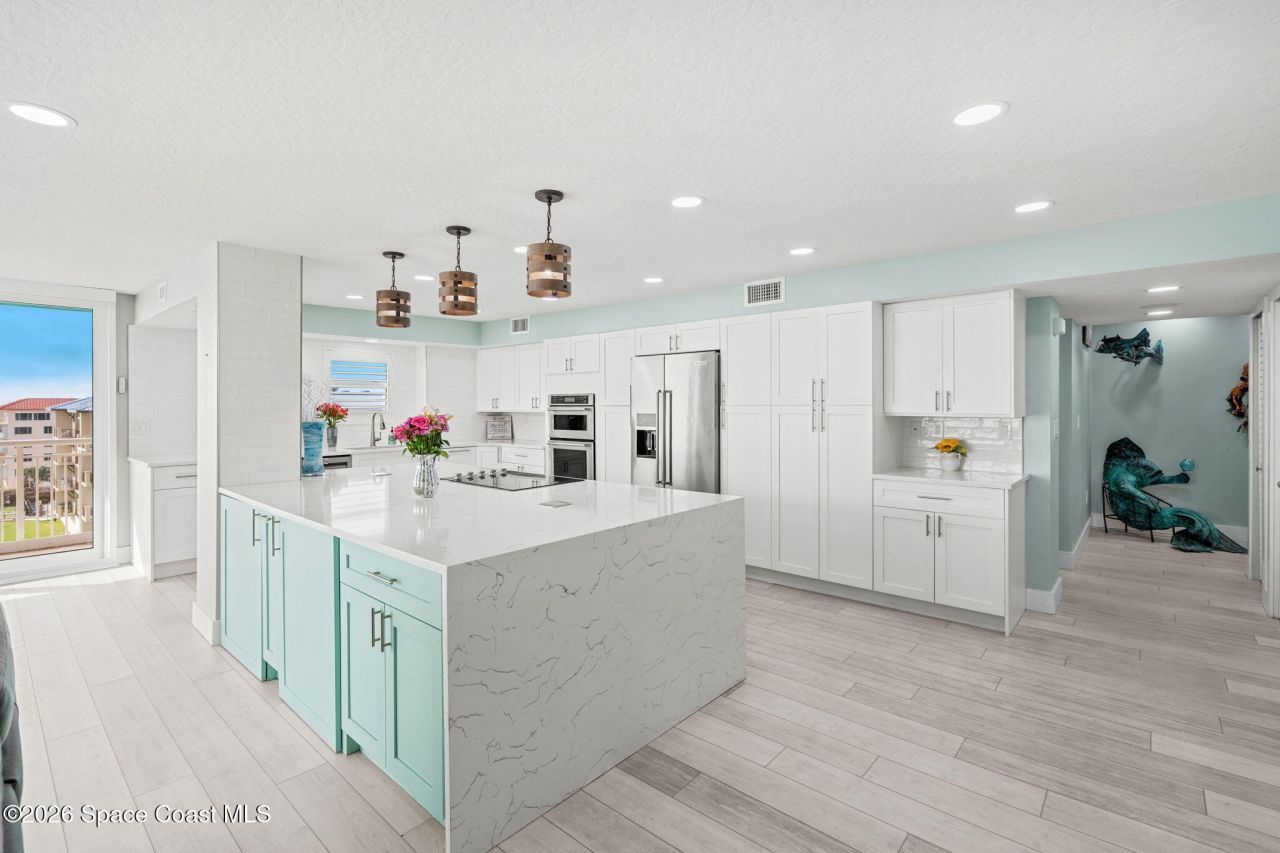 877 N Highway A1a, Unit 705, Indialantic, FL 32903 Photo