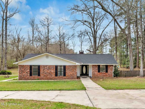 1297 Augusta Road, Ellisville, MS 39437